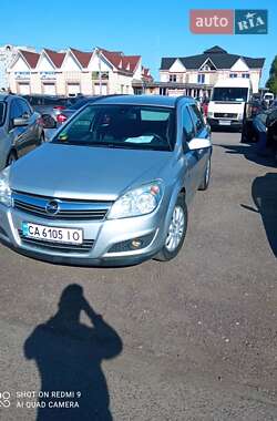 Універсал Opel Astra 2008 в Черкасах