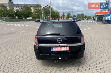 Универсал Opel Astra 2006 в 