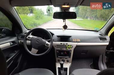 Универсал Opel Astra 2008 в 