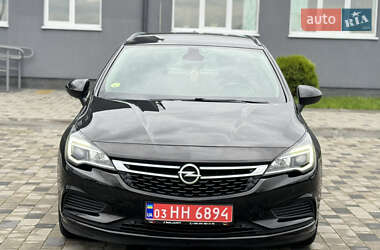 Универсал Opel Astra 2017 в 