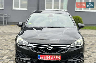 Универсал Opel Astra 2017 в 