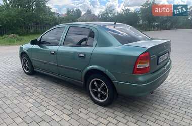 Седан Opel Astra 2007 в 