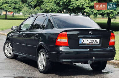Седан Opel Astra 2007 в 