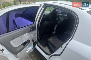 Хетчбек Opel Astra 2001 в 
