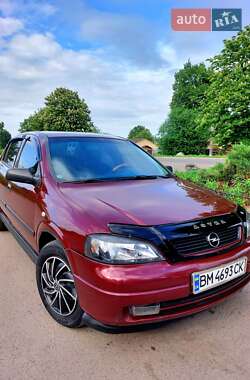 Седан Opel Astra 2008 в Тростянце