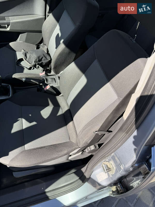 Універсал Opel Astra 2005 в Луцьку