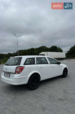 Универсал Opel Astra 2009 в 