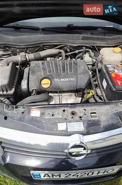 Універсал Opel Astra 2006 в 