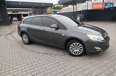 Универсал Opel Astra 2011 в Хмельницком