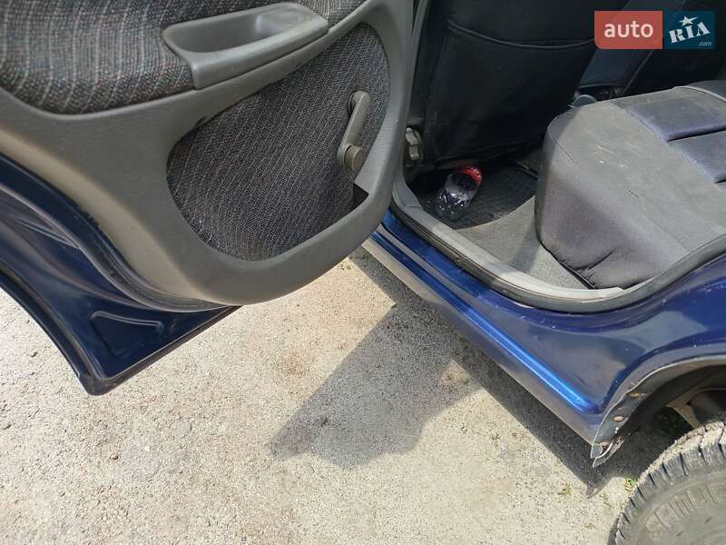 Хетчбек Opel Astra 1993 в Краснограді