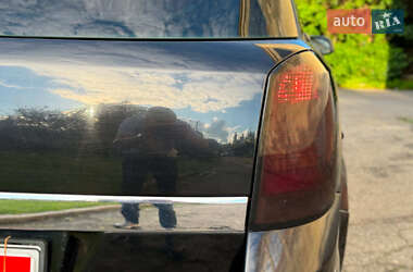 Универсал Opel Astra 2009 в 