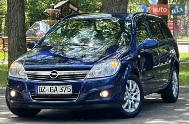 Універсал Opel Astra 2009 в 