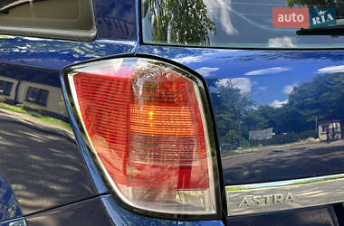 Універсал Opel Astra 2009 в 