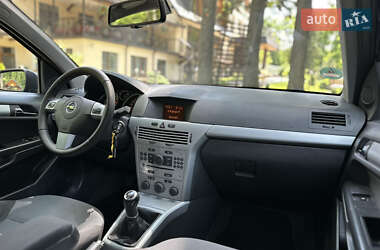 Універсал Opel Astra 2009 в 
