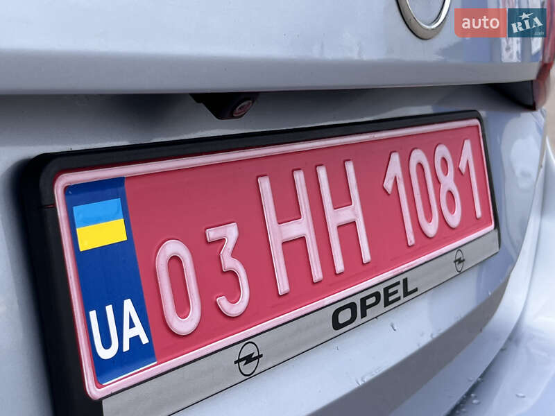 Универсал Opel Astra 2017 в Ковеле