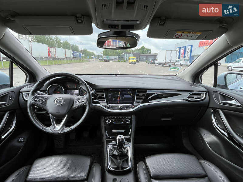 Универсал Opel Astra 2017 в Ковеле