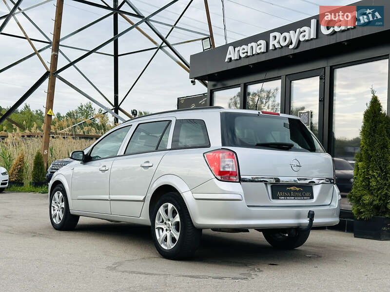 Универсал Opel Astra 2008 в Харькове