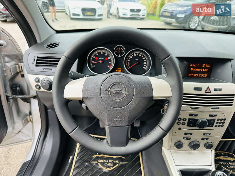 Универсал Opel Astra 2008 в Харькове