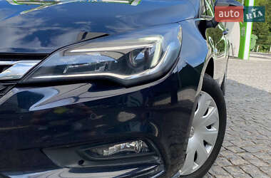 Универсал Opel Astra 2018 в 