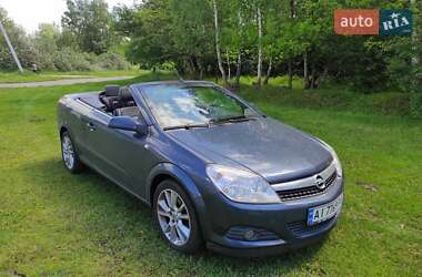 Кабриолет Opel Astra 2008 в Обухове