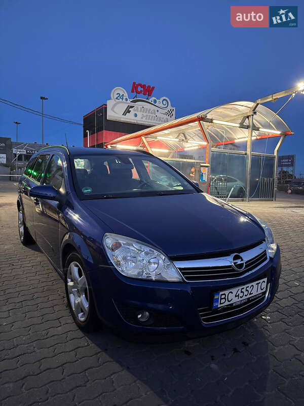 Универсал Opel Astra 2007 в Львове
