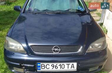 Универсал Opel Astra 2003 в Самборе