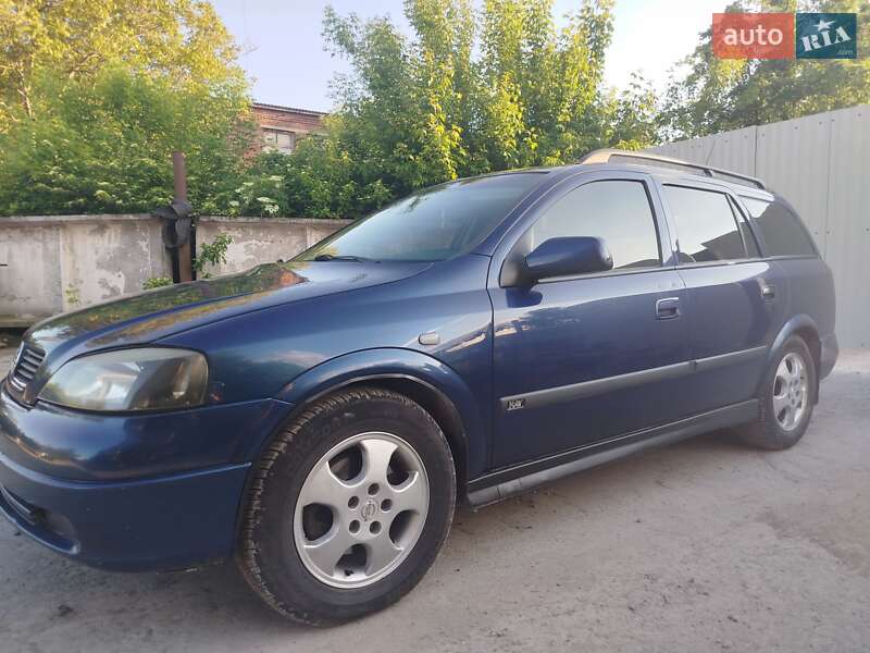 Opel Astra 2004