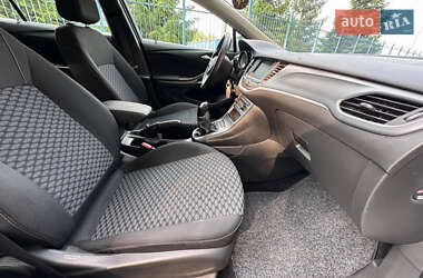 Универсал Opel Astra 2019 в 