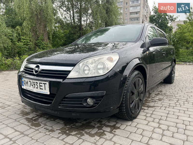 Универсал Opel Astra 2006 в Житомире