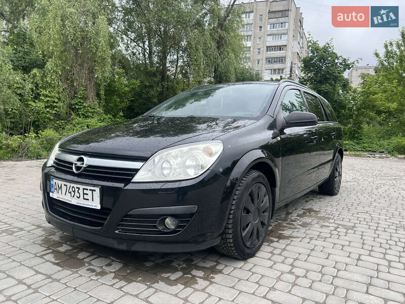 Универсал Opel Astra 2006 в Житомире