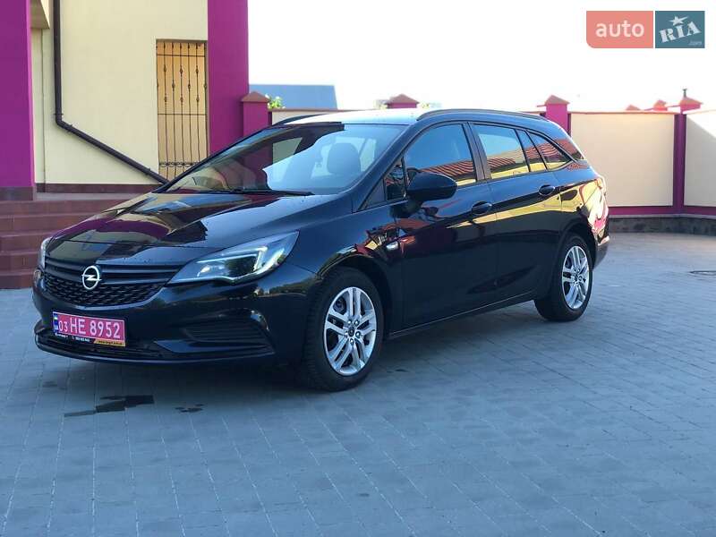 Универсал Opel Astra 2018 в Луцке
