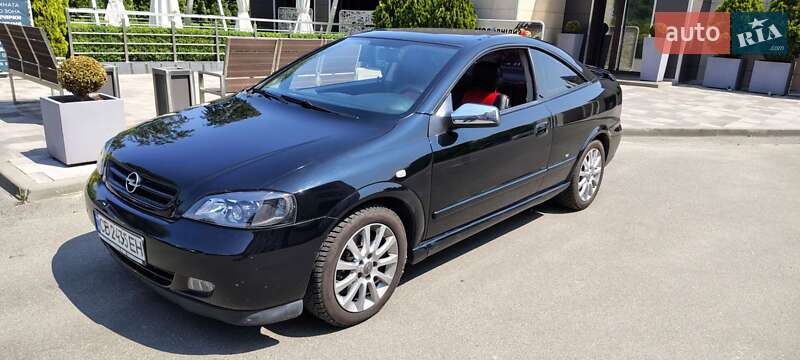 Купе Opel Astra 2004 в Киеве фото 3 Купе Opel Astra 2004 в Киеве