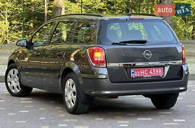 Универсал Opel Astra 2009 в 