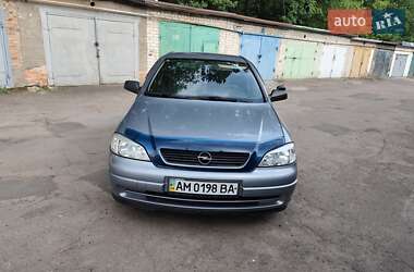 Седан Opel Astra 2008 в 