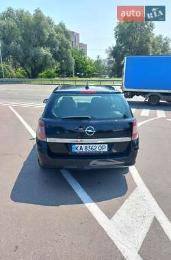 Универсал Opel Astra 2008 в 