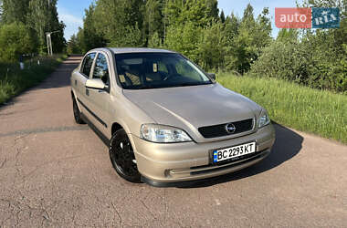 Хетчбек Opel Astra 2000 в Коростені