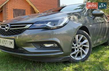 Універсал Opel Astra 2016 в Харкові