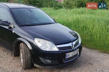 Универсал Opel Astra 2007 в Сколе