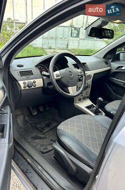 Універсал Opel Astra 2008 в 