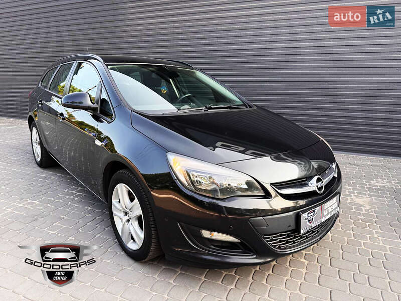 Універсал Opel Astra 2014 в 