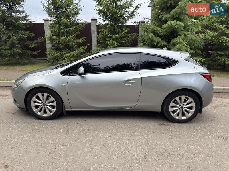 Хетчбек Opel Astra 2013 в Києві
