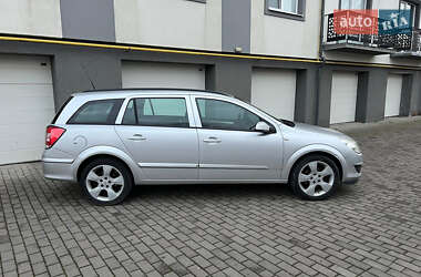 Универсал Opel Astra 2009 в 