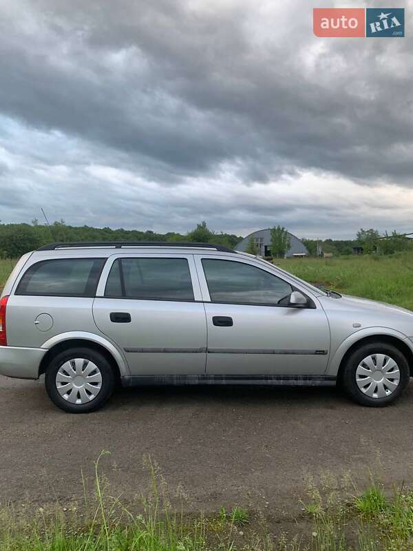 Універсал Opel Astra 2000 в Івано-Франківську