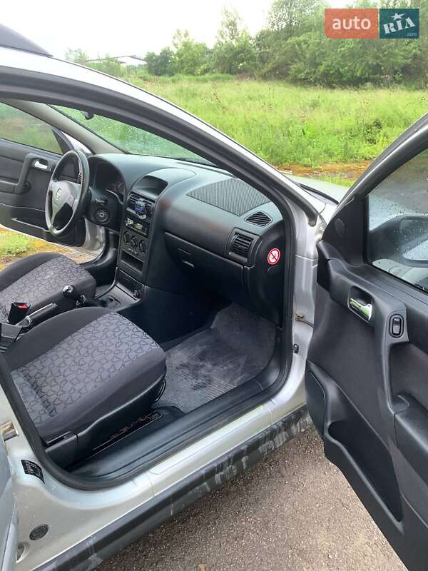 Універсал Opel Astra 2000 в Івано-Франківську