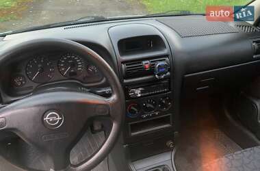 Универсал Opel Astra 2000 в 