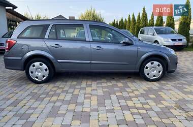 Универсал Opel Astra 2005 в 