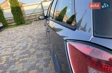 Универсал Opel Astra 2005 в 