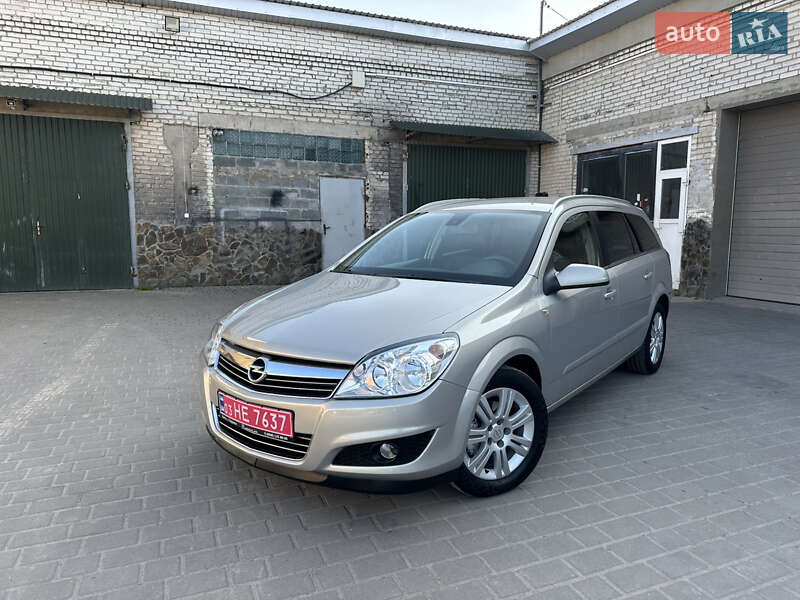 Універсал Opel Astra 2007 в Львові