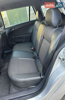 Універсал Opel Astra 2007 в 