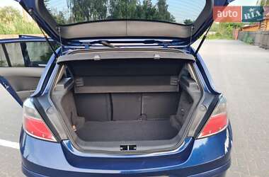 Хэтчбек Opel Astra 2008 в 